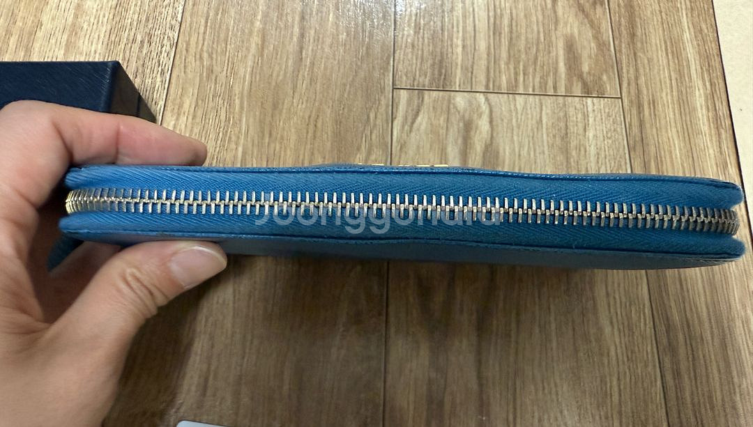 프라다 사피아노 장지갑 판매--3