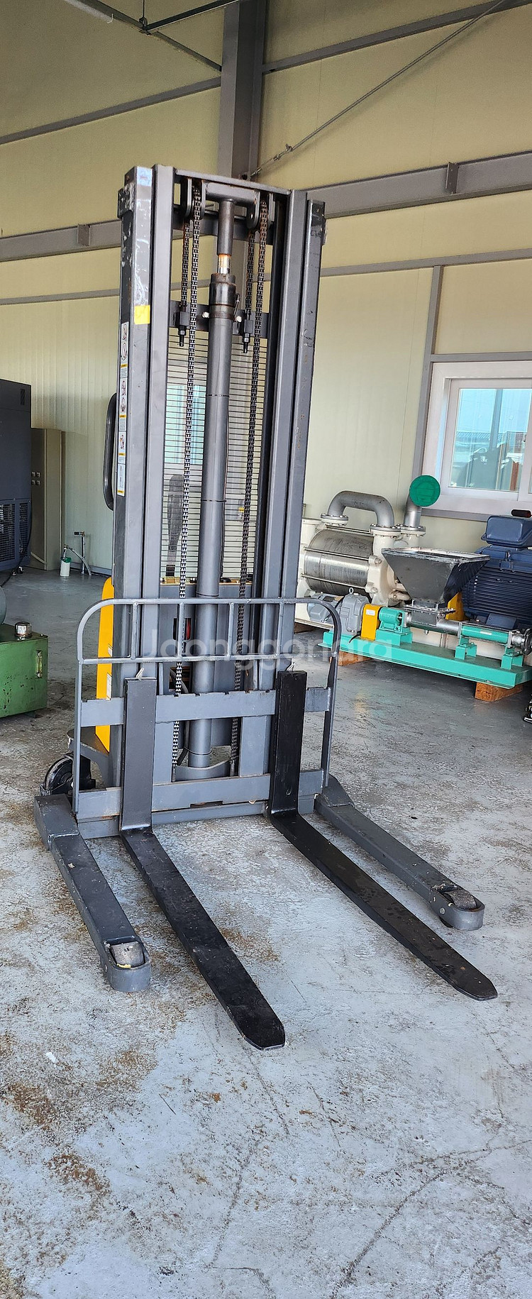 전동스테커 이동식유압테이블리프트--1