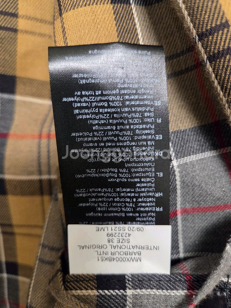 바버 인터네셔널 A7 논왁스 자켓 38 팝니다.--8