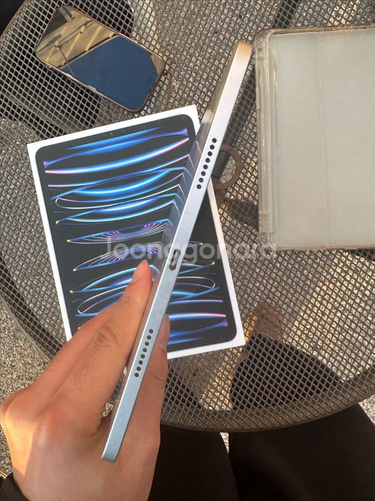 아이패드 프로 4세대 11인치 256GB--8