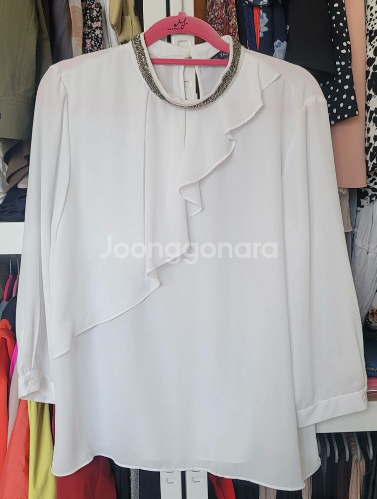 ZARA 자라 블라우스 새상품 판매--1