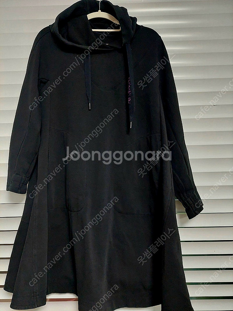 한섬 sjsj 두툼 겨울 원피스 후드 주머니 셔림 ㅇ--0