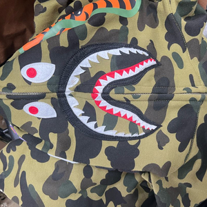 베이프 bape 녹계 카모 샤크후드집업 m