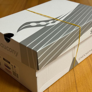 카본화 써코니 엔돌핀 프로4 245 택포 14만원