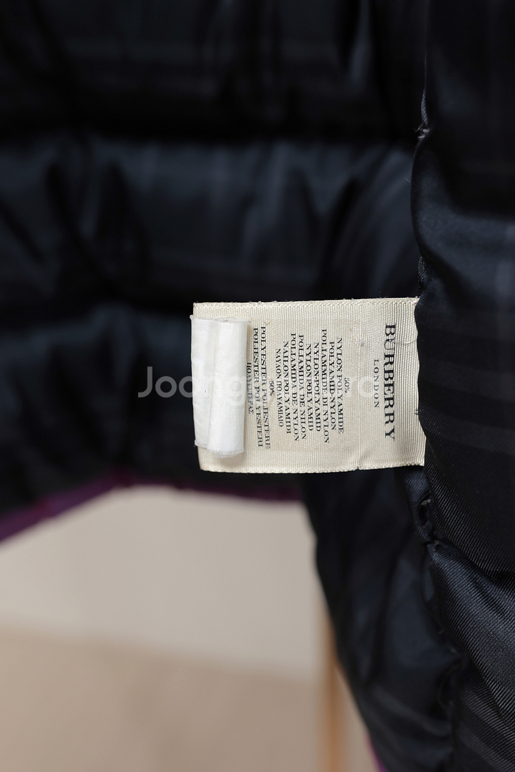 버버리 런던 퍼플 숏패딩 M--6