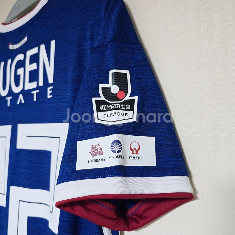 요코하마 F. 마리노스 2018 홈 반팔--2