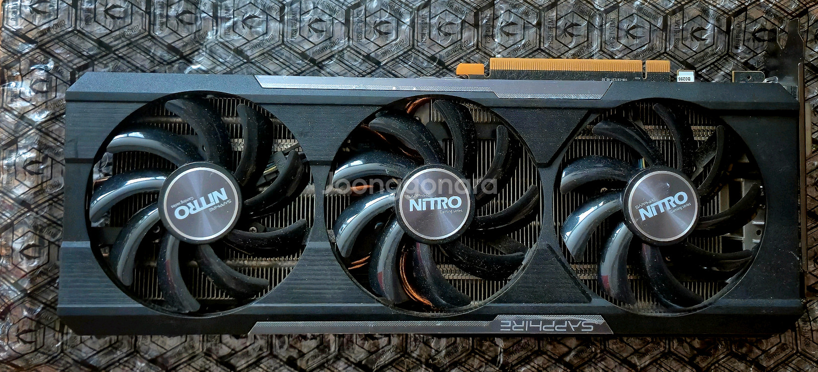 사파이어 R9 390 8GB 그래픽카드 부품용--0
