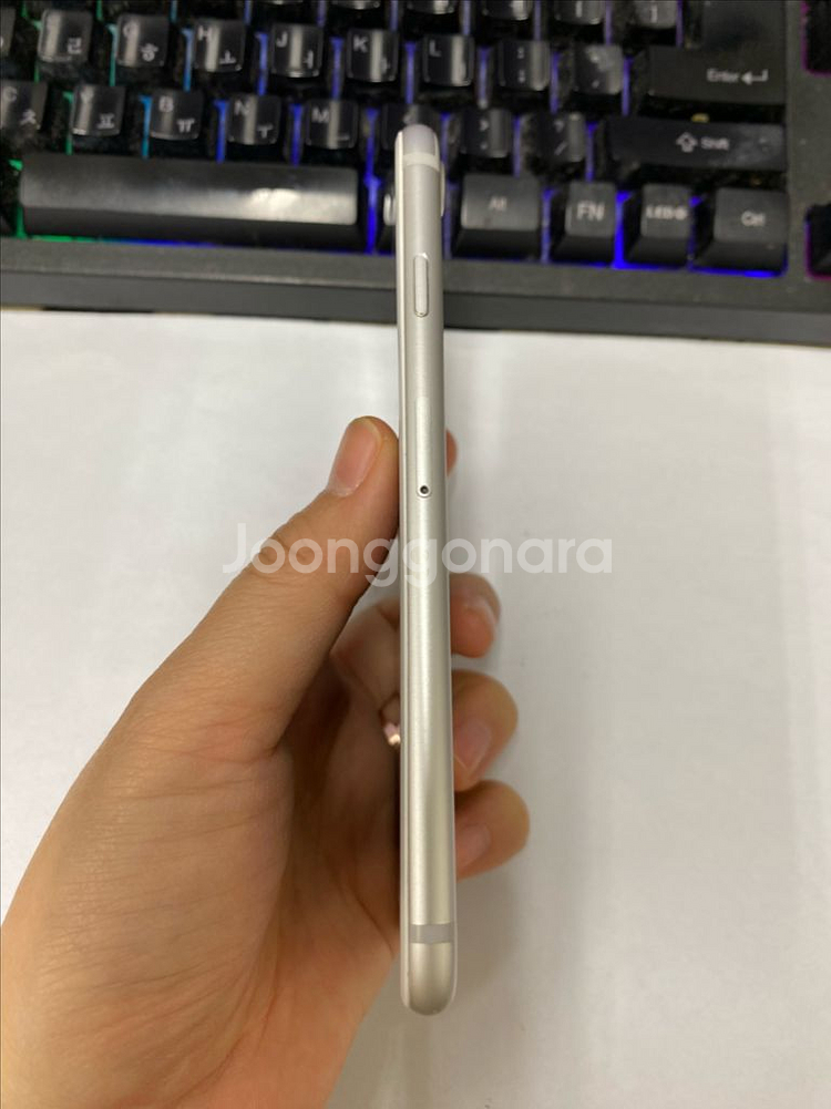 아이폰7 실버 특SSS급 128GB 배터리100%--5