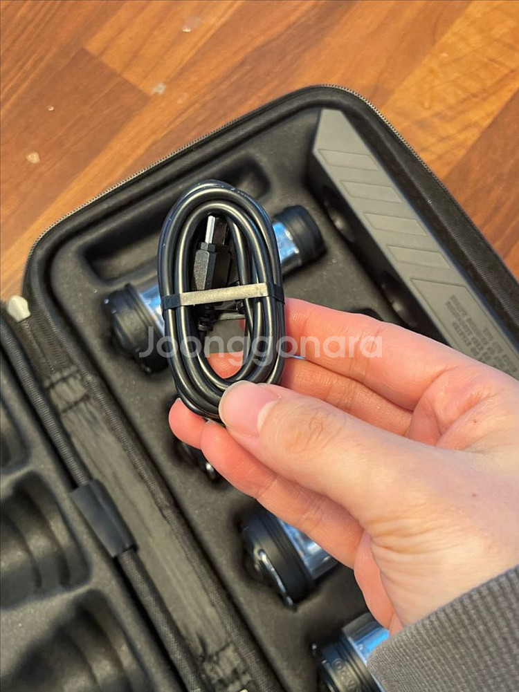 카고컨테이너 에어라이트 4EA+차징독+EVA 세트--2