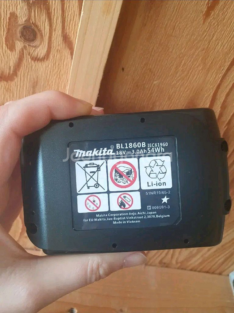 마끼다 호환 배터리 3.0Ah--4