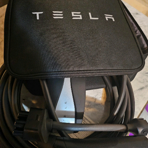 테슬라 모바일 커넥터 충전기
