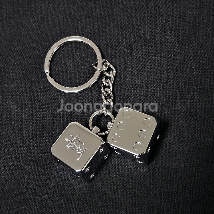 스투시 메탈 다이스 키링 키체인--1