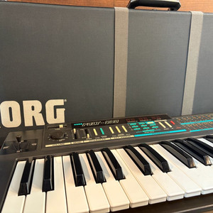 [코르그] Korg Poly-800 아날로그 신디사이저
