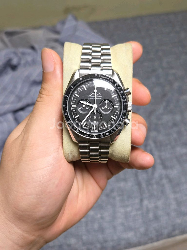 오메가 스피드마스터 문워치 신형 운모 판매합니다--0