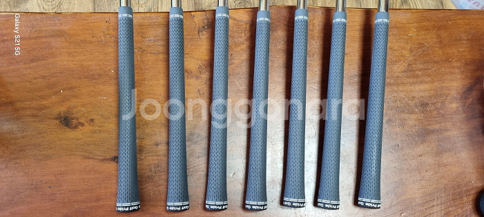 테일러메이드 P790 아이언 세트--4