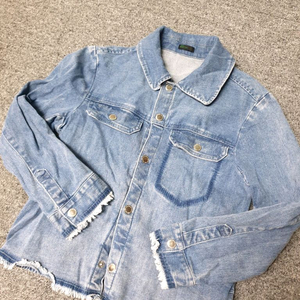 베네통키즈 여아 데님 자켓 145 판매합니다