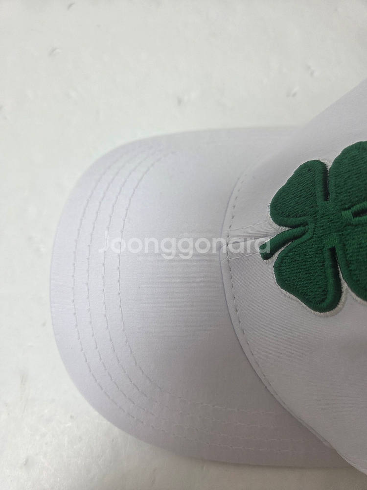 블랙클로버 프리미엄 로고 볼캡 화이트(S/M)--5