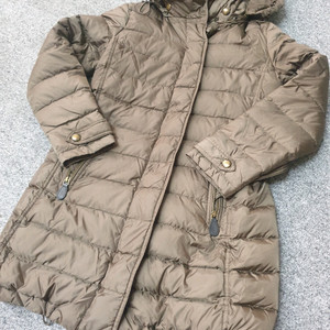 버버리 브릿 여성 패딩 S 브라운 판매합니다