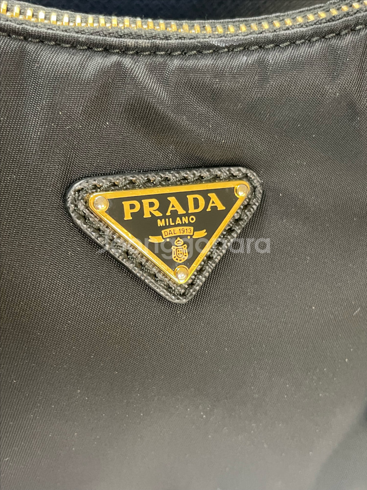 (정품) 프라다 리나일론 2005 리에디션 금장 호보백--2