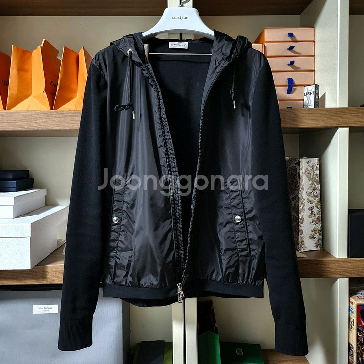 [새상품급]몽클레어 그림퍼스 니트 바람막이 M 블랙--0