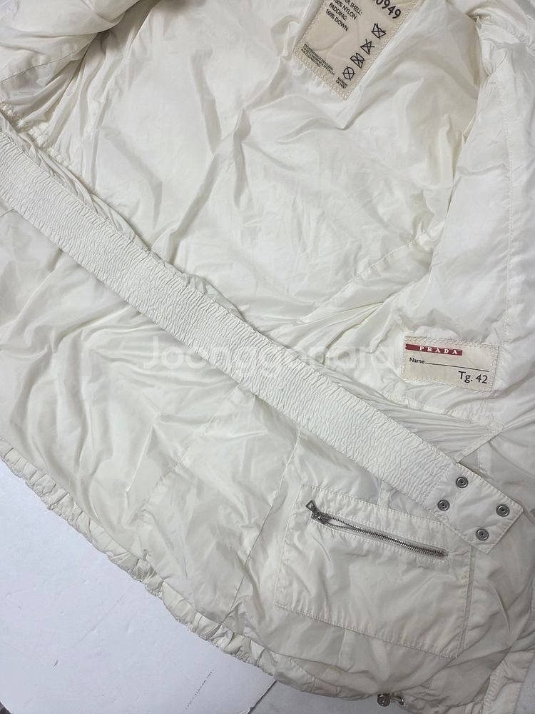 프라다 여성 퍼 후드 패딩 다운자켓 화이트(42)--6