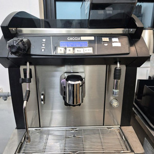 가찌아 콘체토 전자동 에스프레소 머신