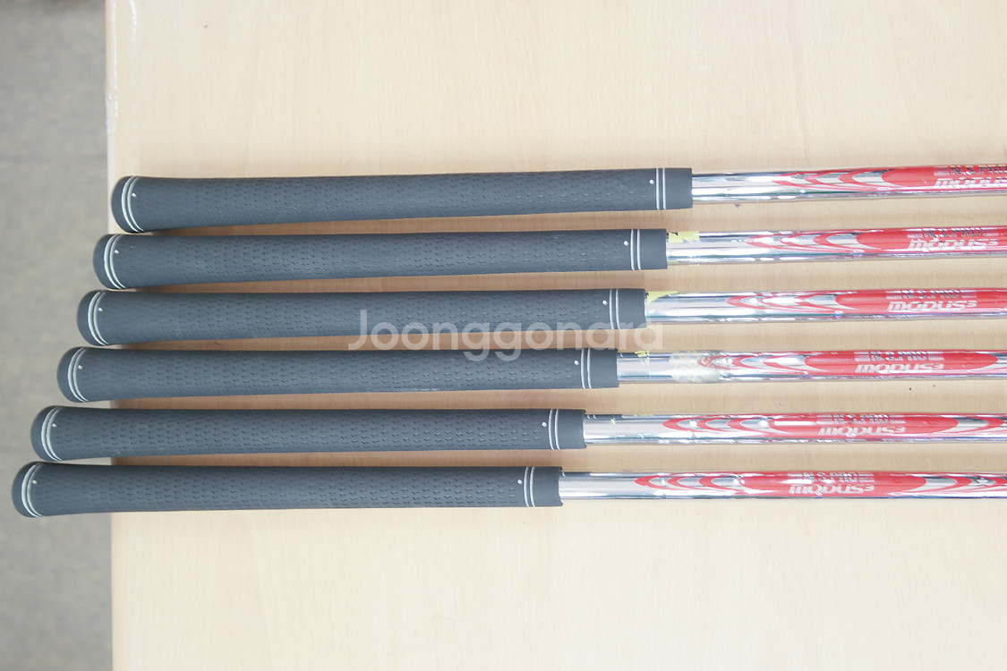 PRGR 01 포지드 모두스 105 S 아이언--4