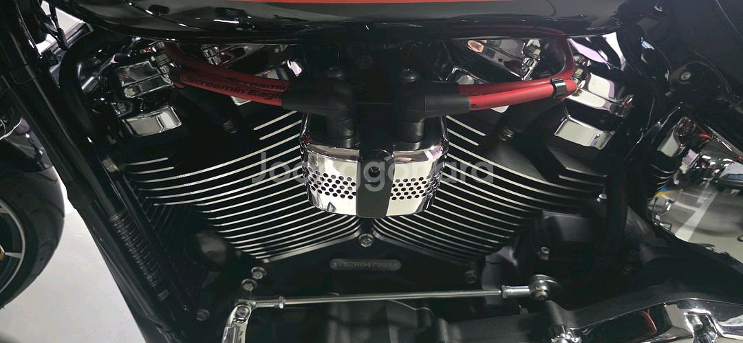 할리데이비슨 브레이크아웃--7