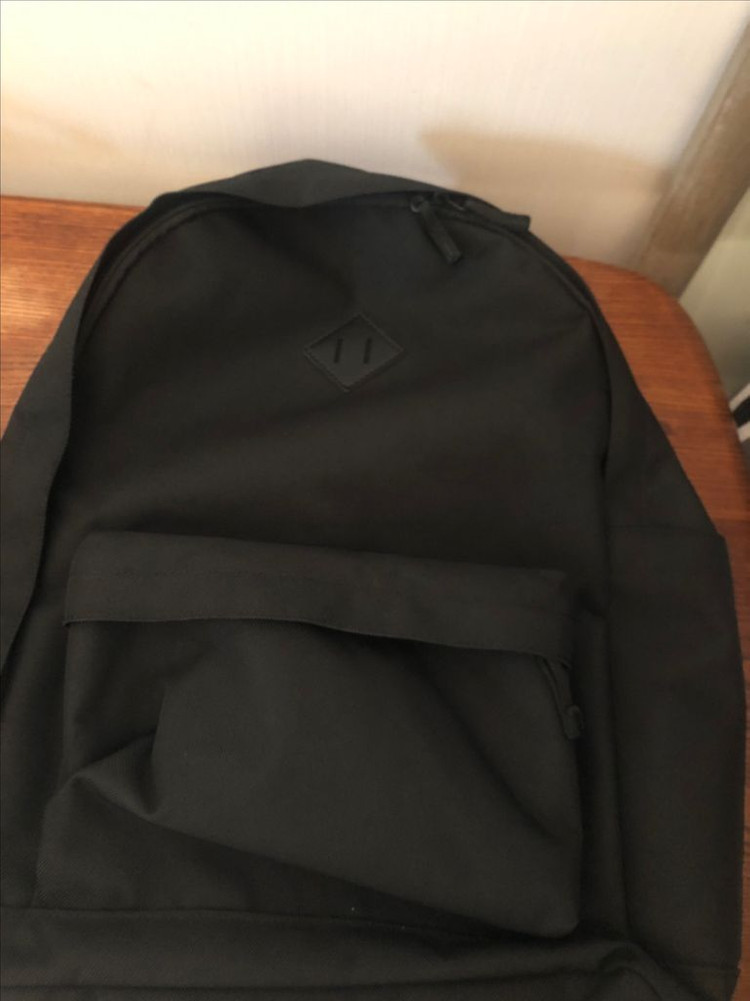유니클로 블랙 백팩--6