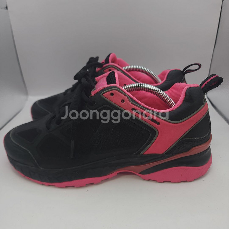 휠라/운동화 워킹화 러닝화 235--1