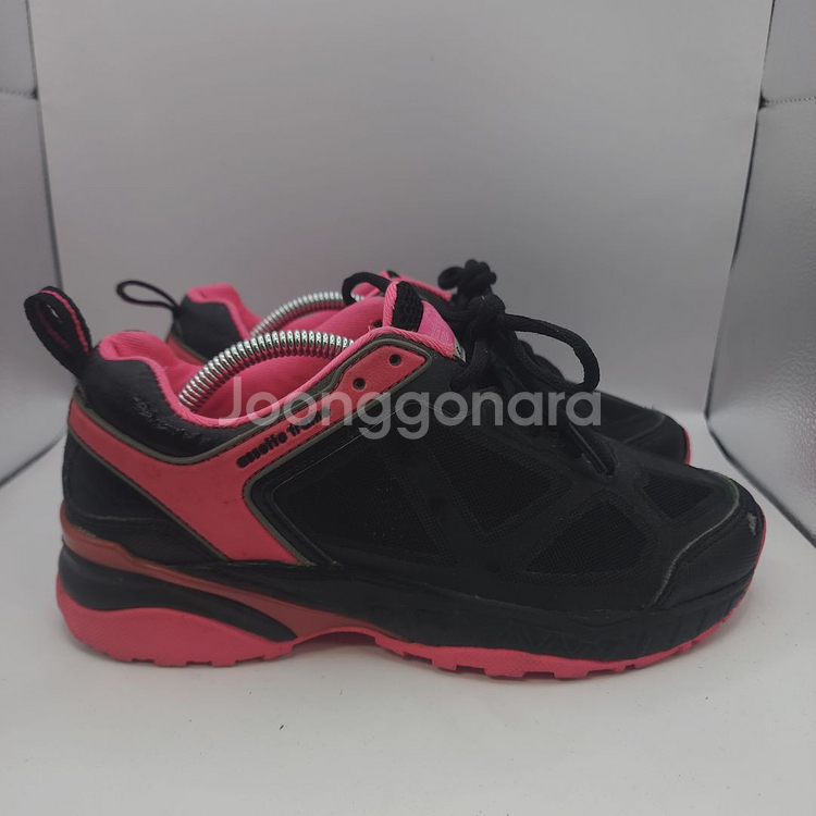 휠라/운동화 워킹화 러닝화 235--3