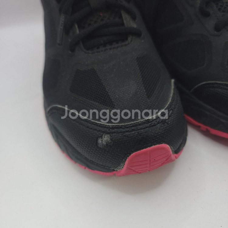 휠라/운동화 워킹화 러닝화 235--5