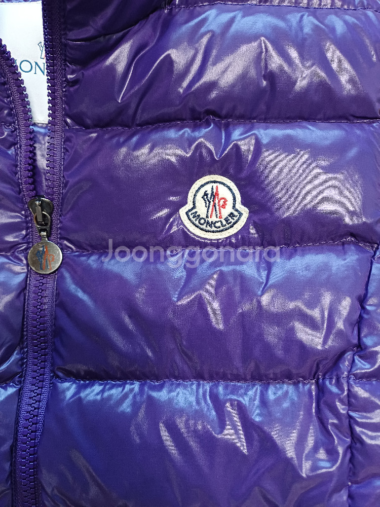 몽클레어 패딩쪼끼 신세계센텀한글택 정품!여자2사이즈66--1