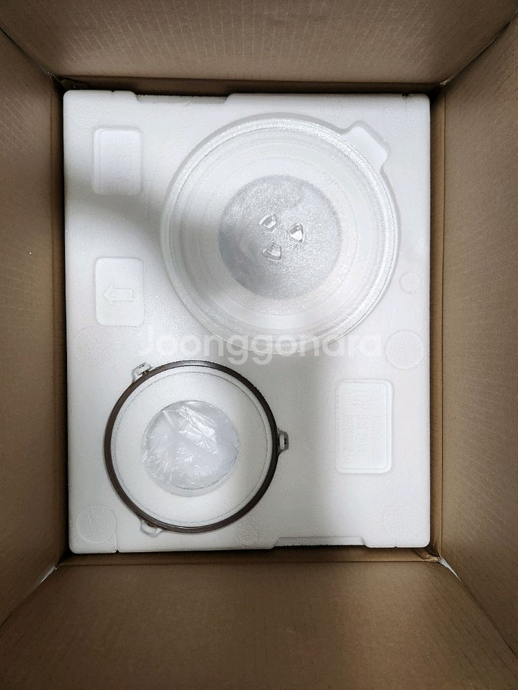 쿠쿠 미식컬렉션 전자레인지 18L CMW H1810MW--2