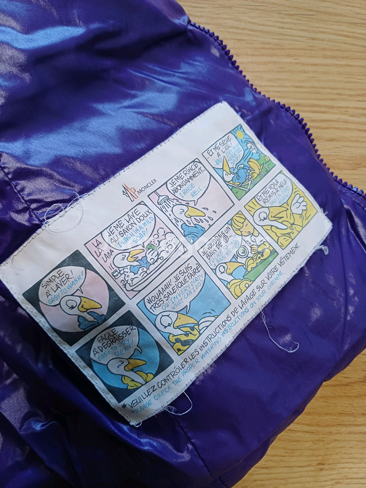 몽클레어 패딩쪼끼 신세계센텀한글택 정품!여자2사이즈66--6