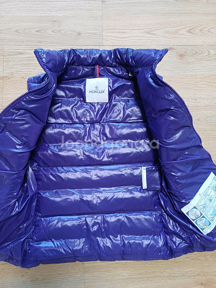 몽클레어 패딩쪼끼 신세계센텀한글택 정품!여자2사이즈66--4