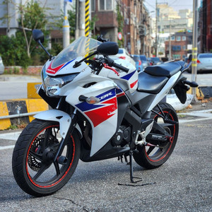 16년식/cbr125cc/구변o/키로수대비최상급매물팝니