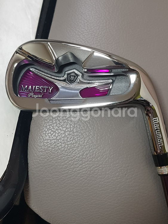 여성용 정품 마제스티 7,8번 아이언 깨끗한거 판매해요--0