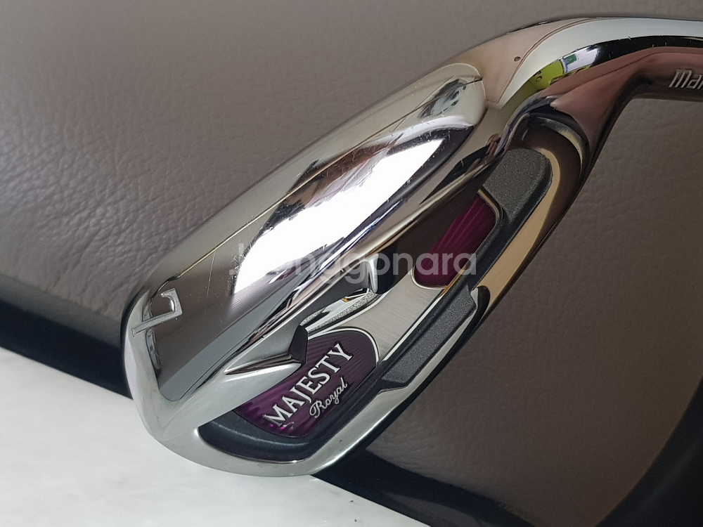 여성용 정품 마제스티 7,8번 아이언 깨끗한거 판매해요--1