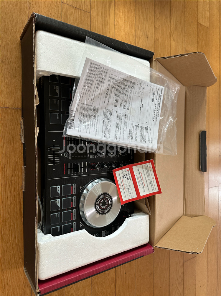 Pioneer DJ DDJ-SB2 컨트롤러--1