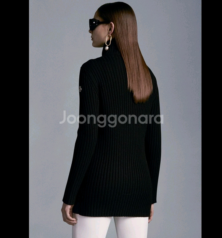 몽클레어 벨트 니트 패딩 새제품--3