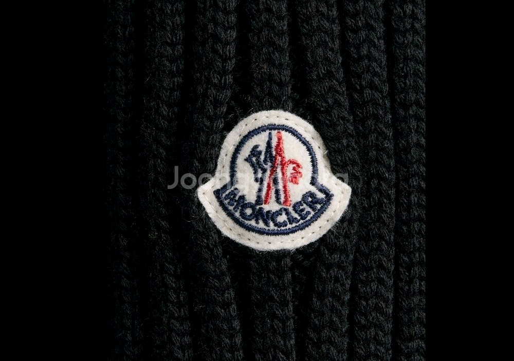 몽클레어 벨트 니트 패딩 새제품--2