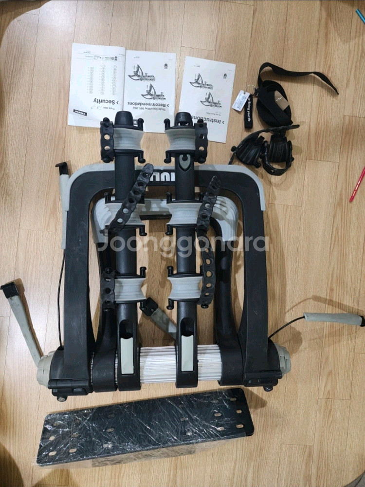 툴레 RaceWay 991 자전거 캐리어 3대 + 락--0