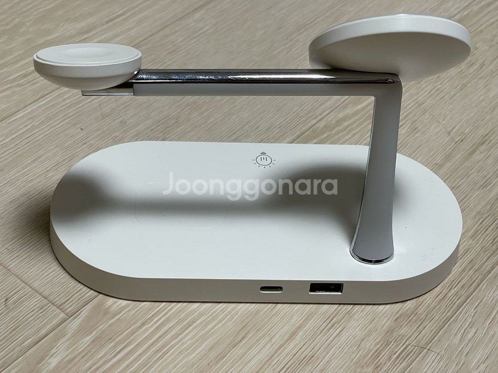 만랩 3in1 아이폰 맥세이프 에어팟 애플워치 충전기 충전거치대--1