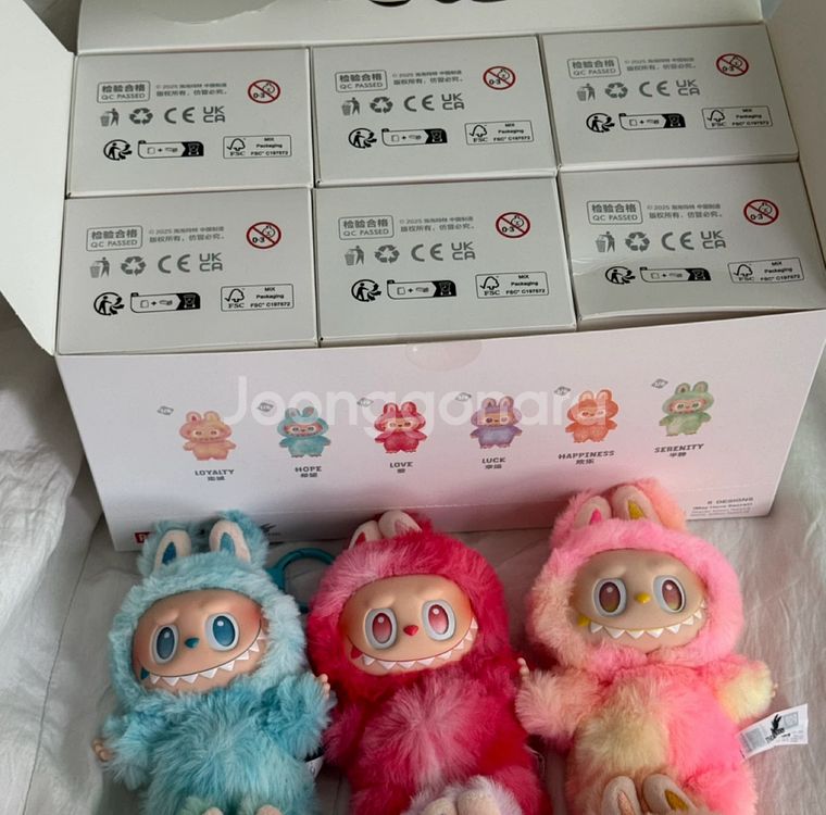 팝마트 하이라이트 라부부 3세대 새제품 인형 키링--2