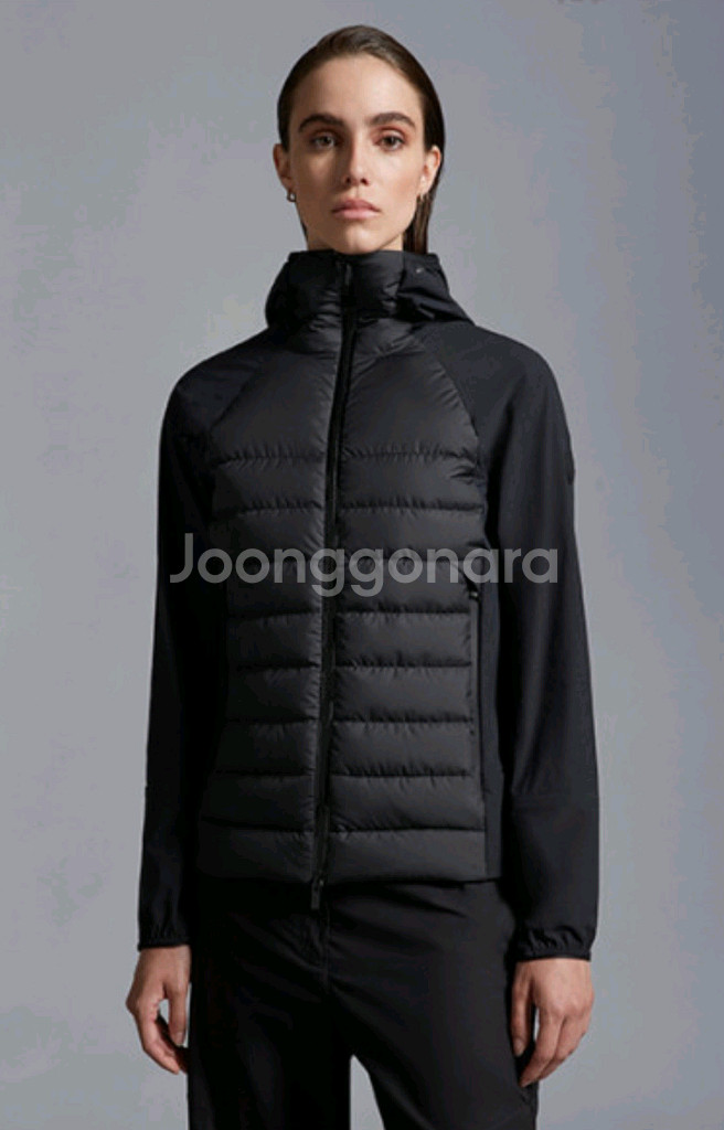 몽클레어 바람막이 패딩 자켓 새제품--2