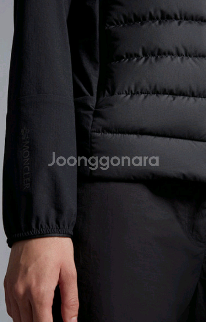 몽클레어 바람막이 패딩 자켓 새제품--3