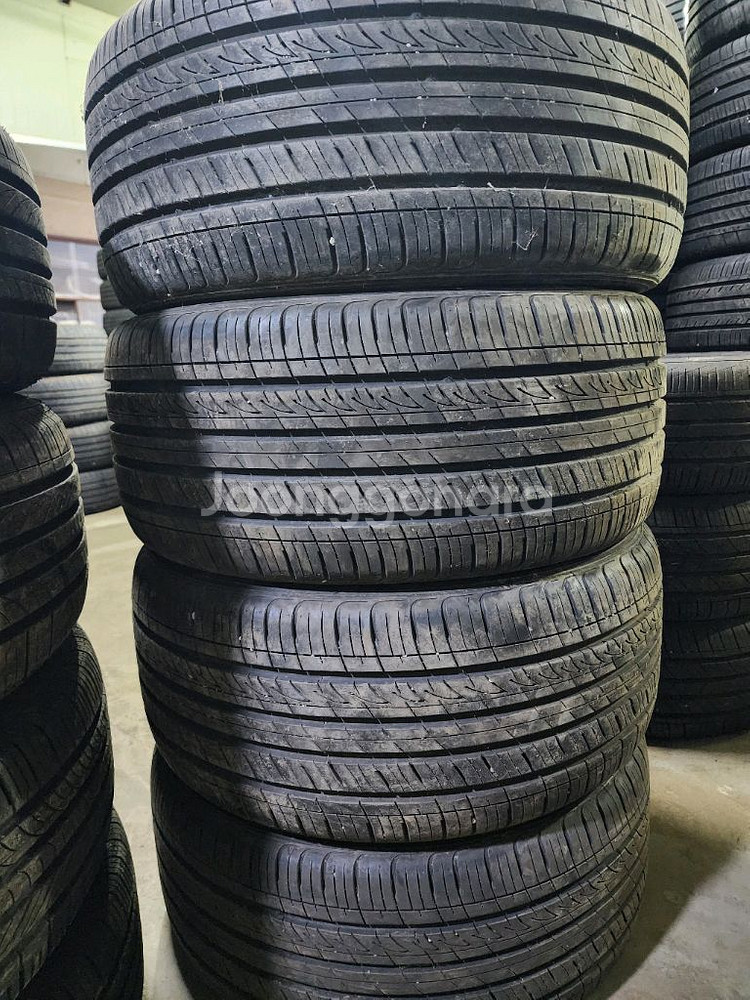 245 45 17 중고타이어--1