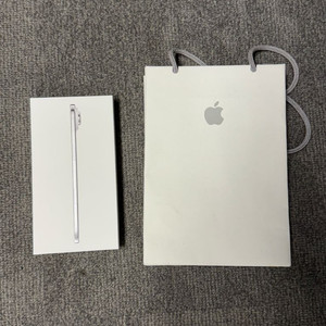 아이폰17 에어 클라우드 화이트 512기가 자급제 미개봉