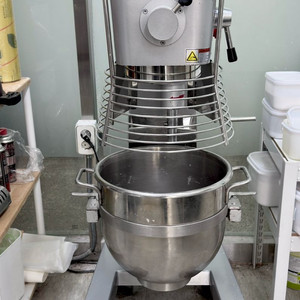 파운터 바티컬 믹서 14인치(30L) 반죽기 VFM30B